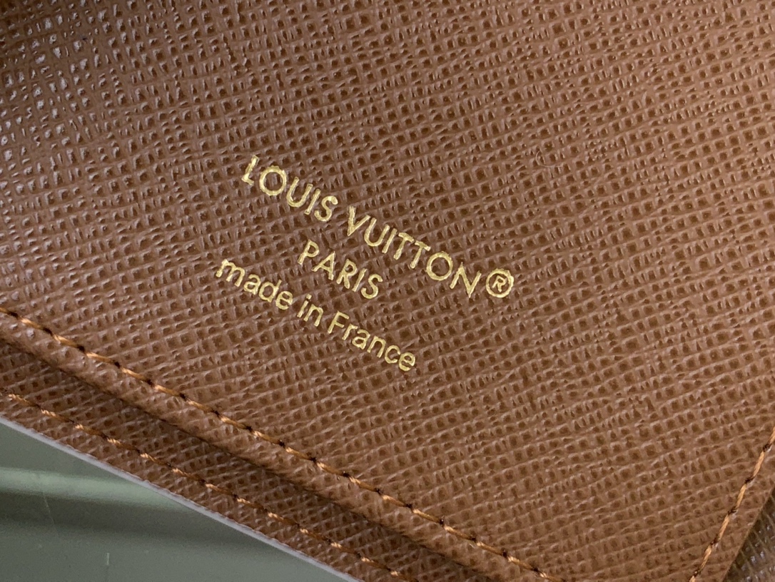LV BRAZZA Wallet