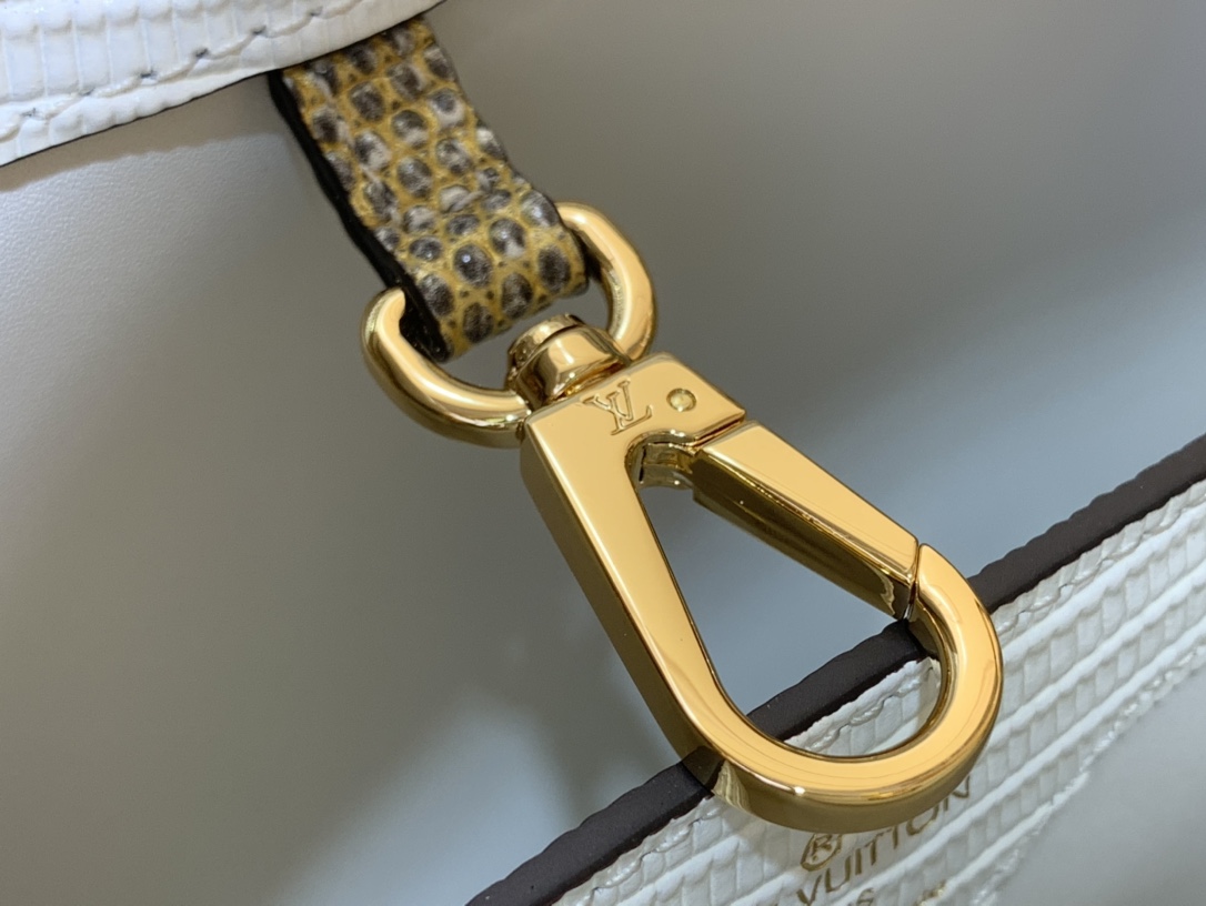 lV Capucines BB Lizard-Skin Handbag