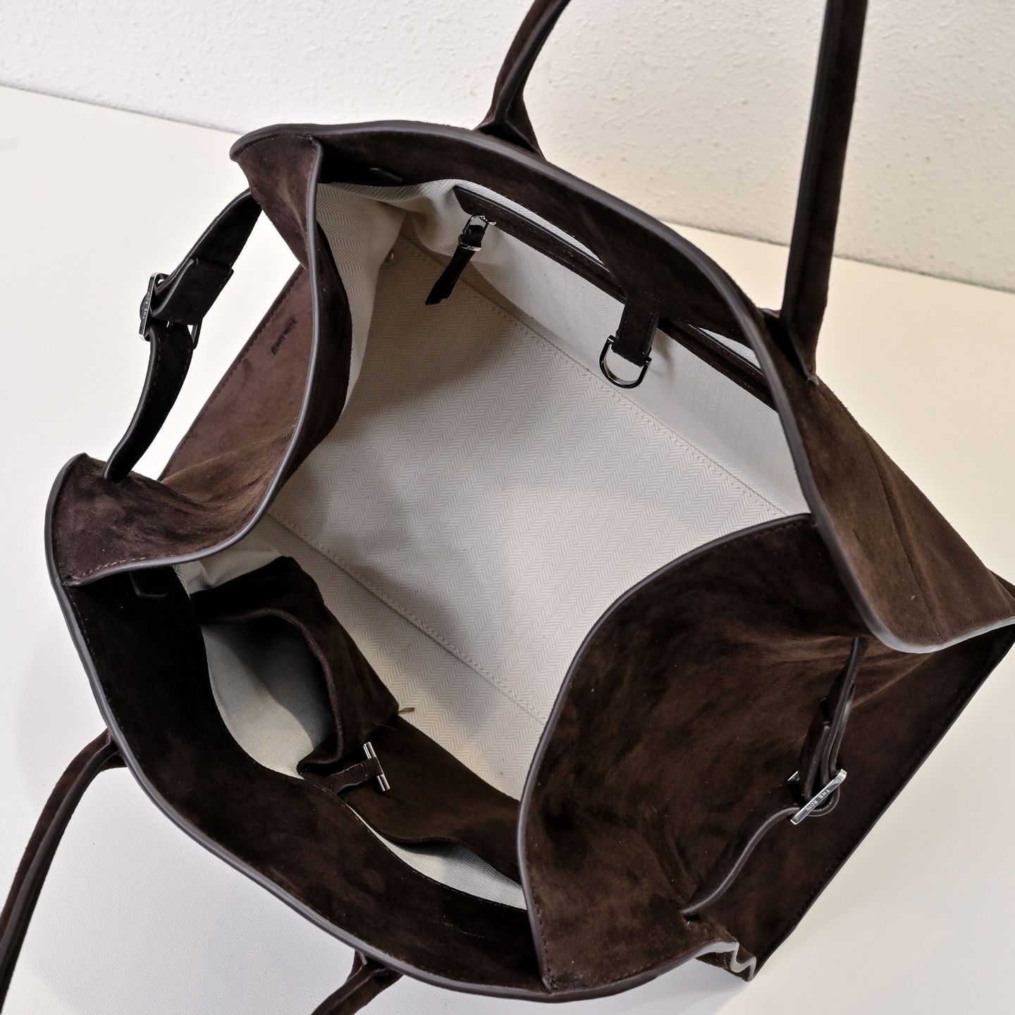 TR Margaux 15 Series