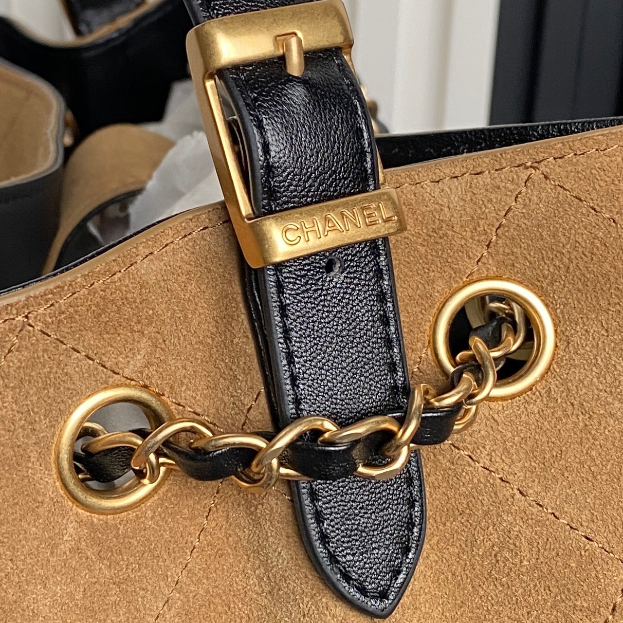 Chanel 25A Métiers d'Art Collection