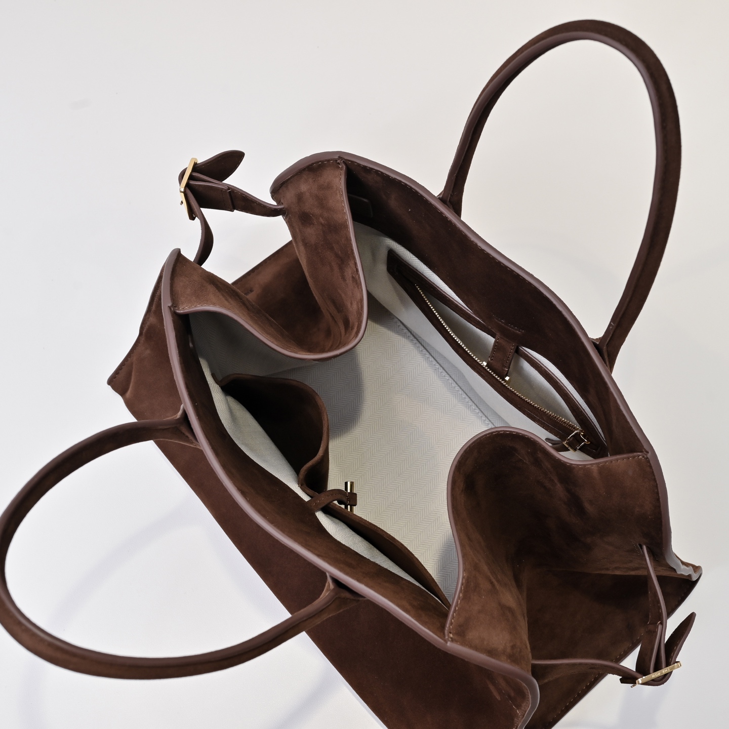 The Raw - Margaux 15 Series