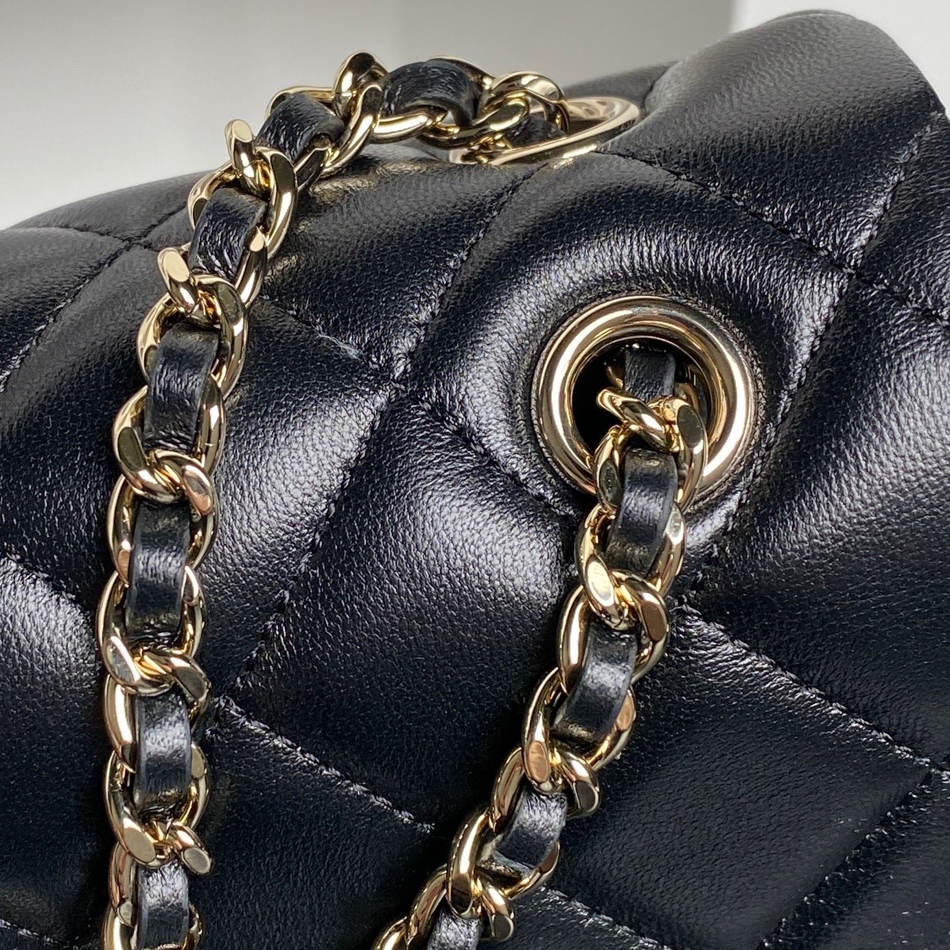 Chanel1 25S CF mini phone bag 