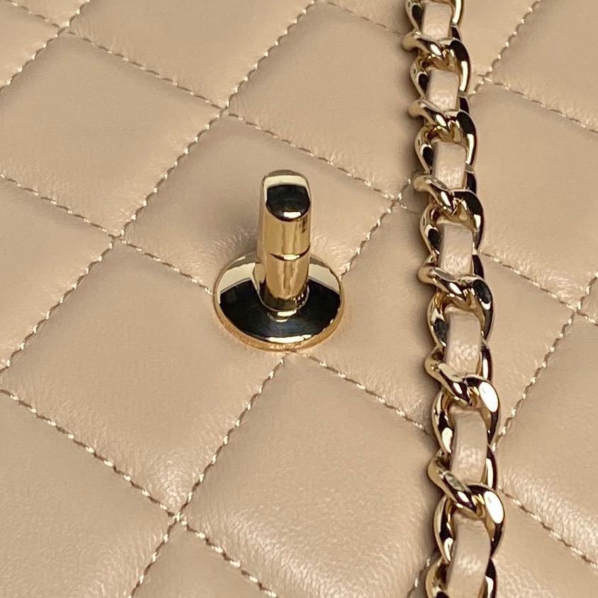 Chanel1 25S CF mini phone bag 