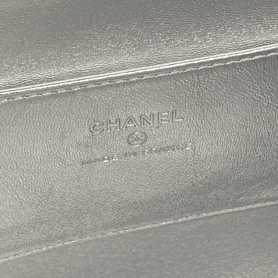 Chanel1 25S CF mini phone bag 