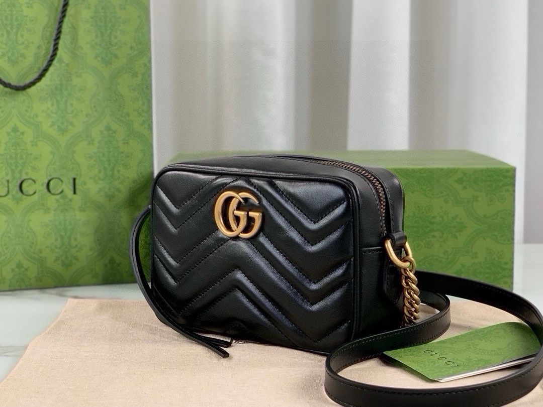 Gucci Marmont series small shoulder bag