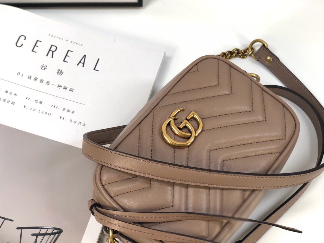 Gucci Marmont series small shoulder bag