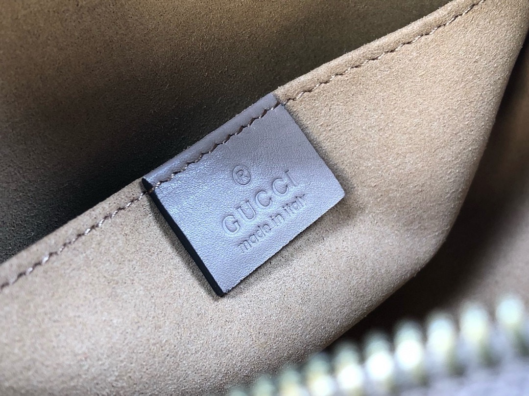 Gucci Marmont series small shoulder bag