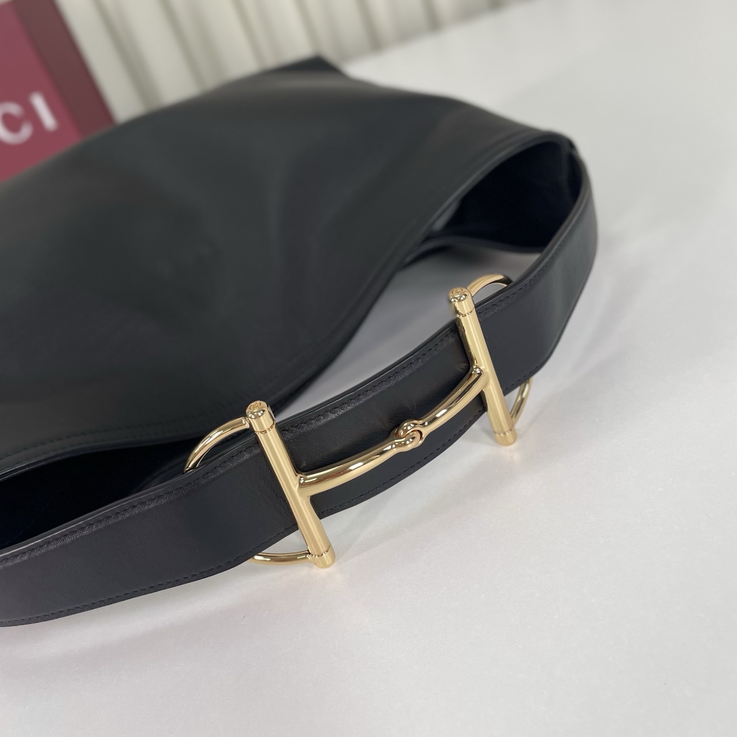 Gucci Beatrix Medium Tote Bag, Fall/Winter 2025 Collection