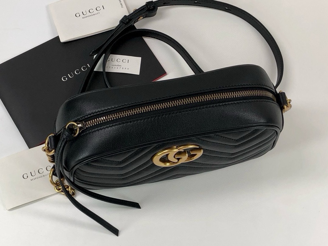 Gucci Marmont series medium shoulder bag
