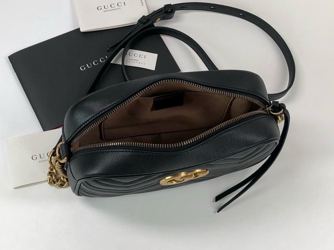 Gucci Marmont series medium shoulder bag